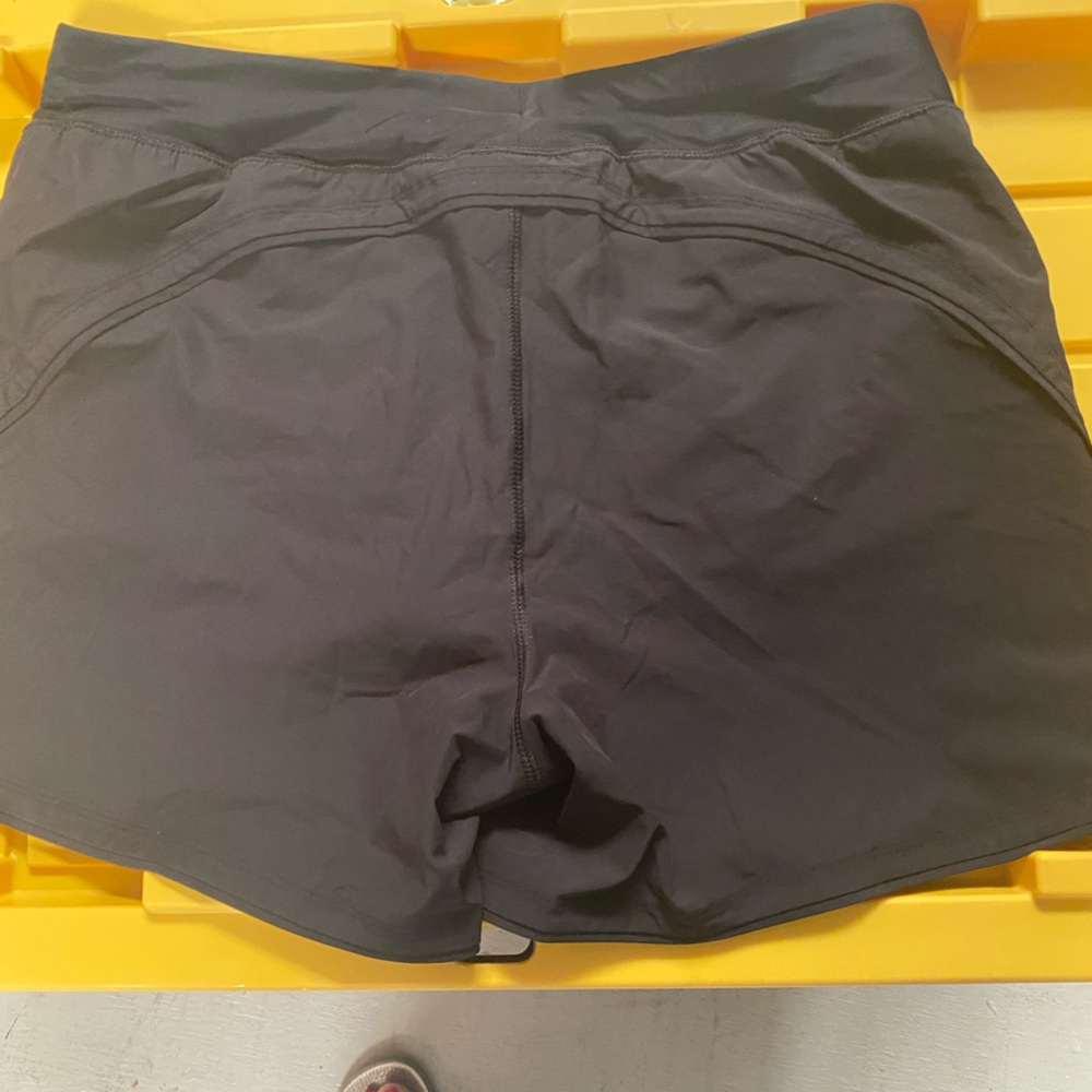 Lands End 5” board shorts